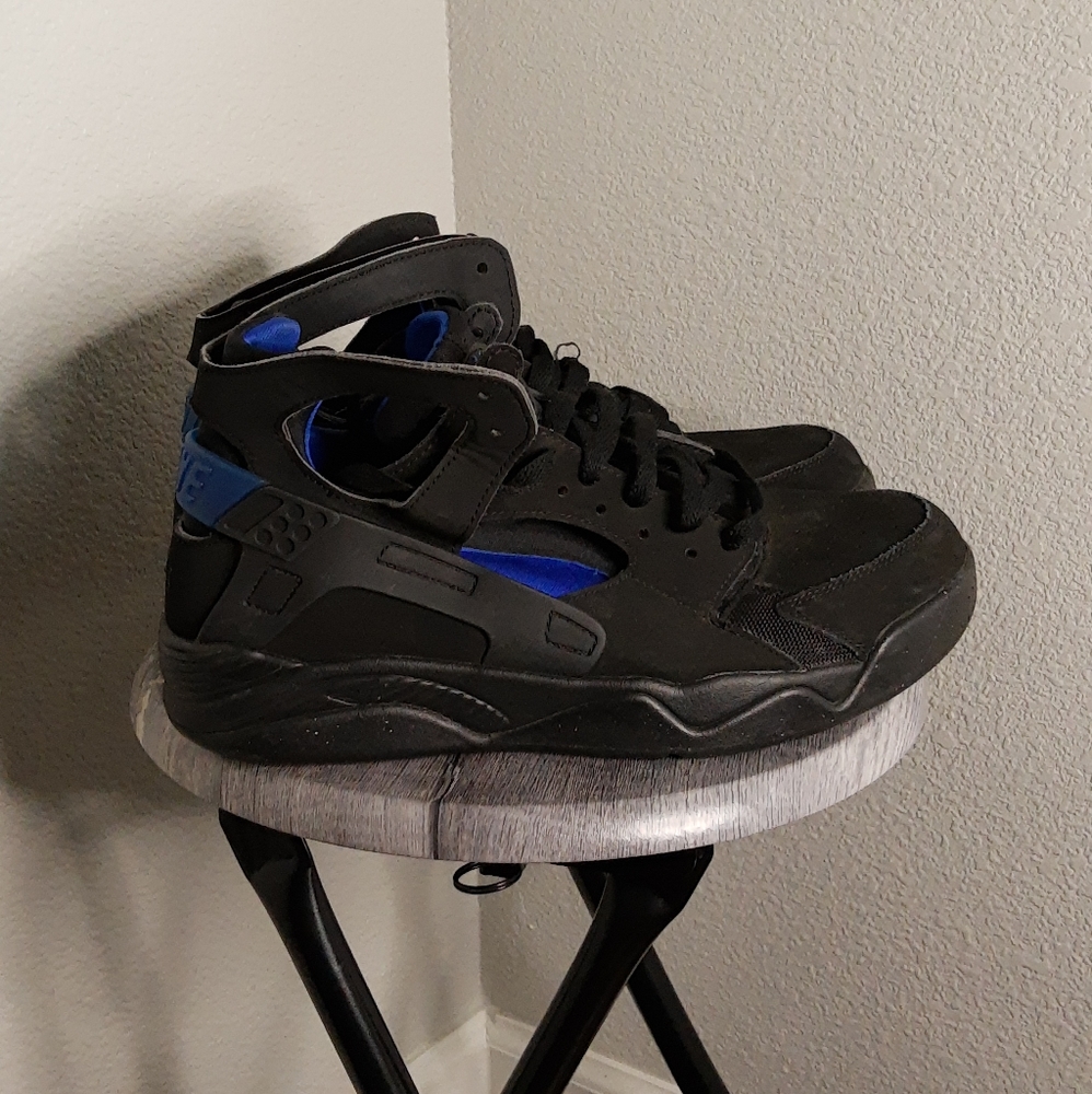 Nike Air Huarache Sneakers